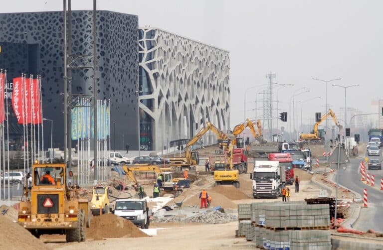 Nowa linia tramwajowa nie oznacza odnowienie nawierzchni ulic