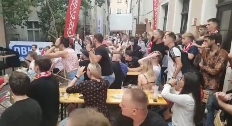 Polska odpada z Euro. Duże emocje na starówce w Olsztynie