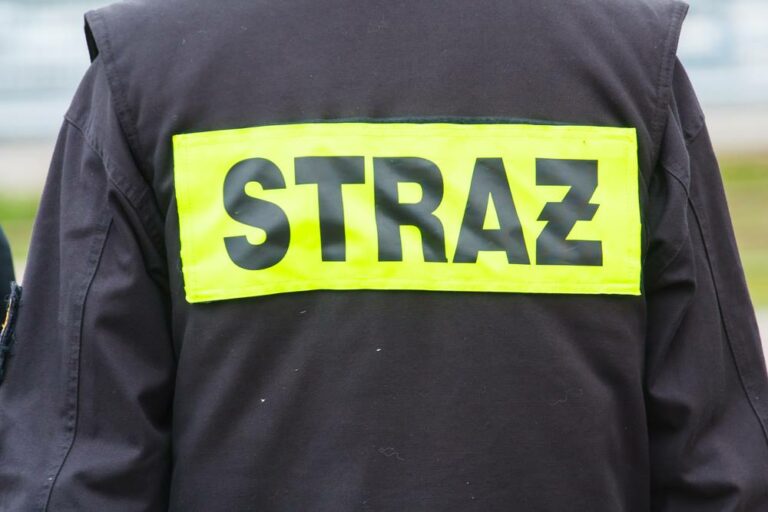 Prawie 3 tys. osób bez prądu w warmińsko-mazurskim. Skutek poważnych burz