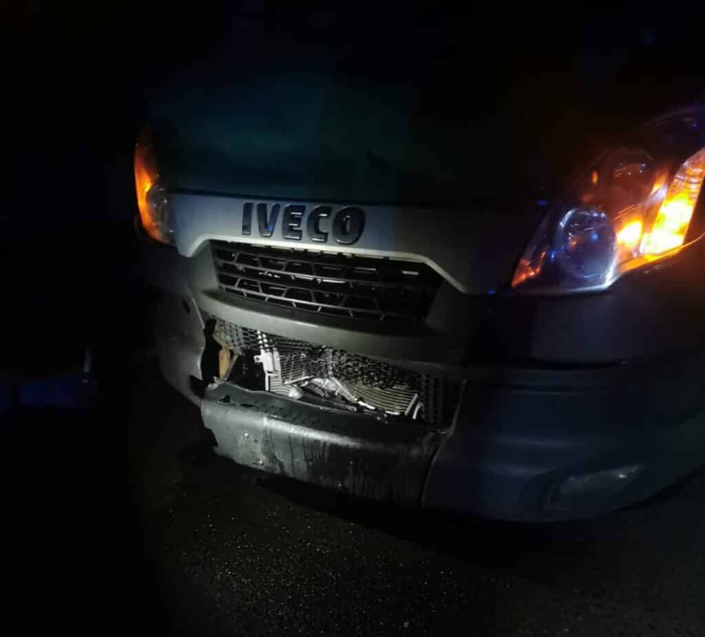 Kierowca Iveco uderzył w Toyotę. 54-latek trafił do szpitala Wiadomości, Szczytno