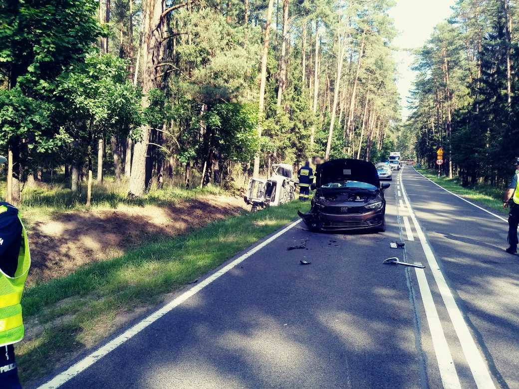 Zderzenie 5 aut na drodze krajowej. Są ranni wypadek Wiadomości, Olsztyn, Szczytno