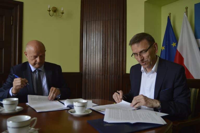 Podpisano umowę na &bdquo;Węzeł przesiadkowy Olsztyn-Śr&oacute;dmieście&rdquo;