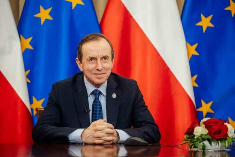 Marszałek Grodzki i Małgorzata Kidawa-Błońska odwiedzą Olsztyn. Spotkają się tylko z zaszczepionymi