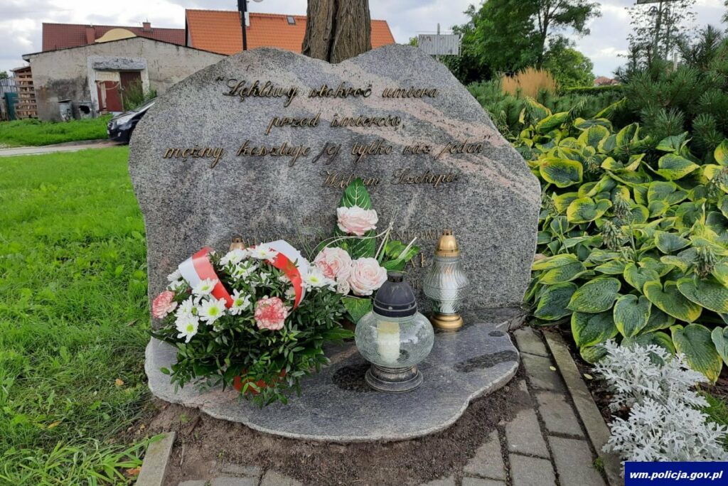 Policjanci pamiętają o poległych kolegach Wiadomości, Olsztyn