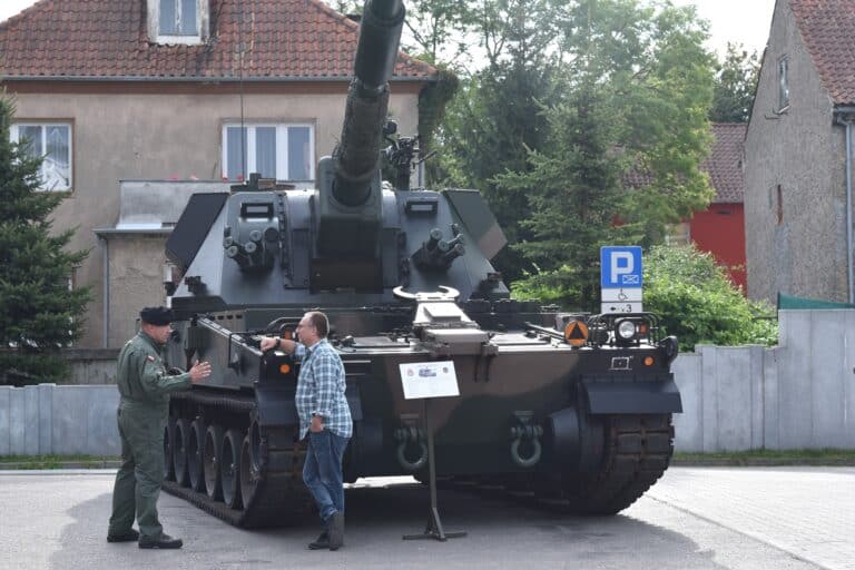 Rozpoczęło się święto 16 Dywizji Zmechanizowanej