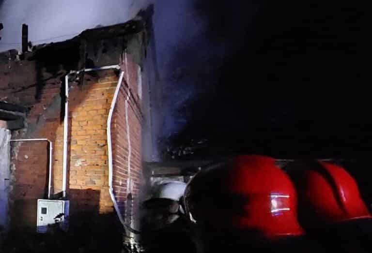 Pożar domu jednorodzinnego. Znaleziono zwłoki mężczyzny