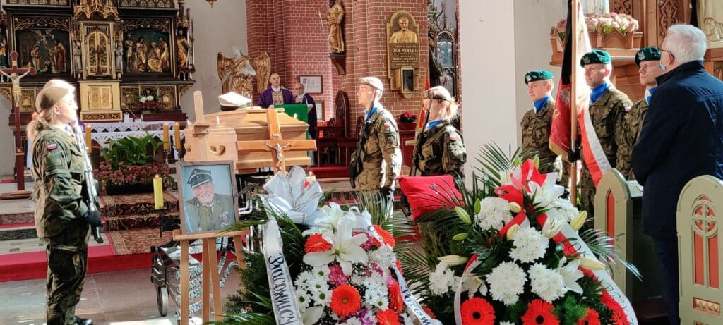 Odbyły się uroczystości pogrzebowe mjr Józefa Rusaka ps. Bylina. Zmarł w wieku 101 lat pogrzeb Wiadomości, Lidzbark Warmiński, Olsztyn, zPAP