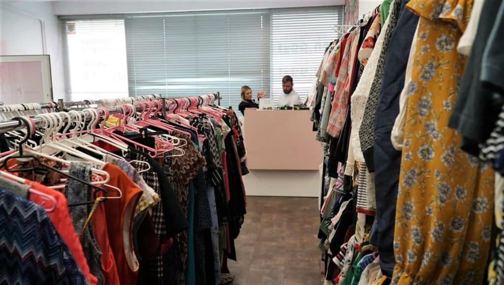 W Olsztynie otwarto Bazar Odzieżowy. Markowe ciuchy w niskich cenach sklep Wiadomości, Artykuł sponsorowany, Olsztyn