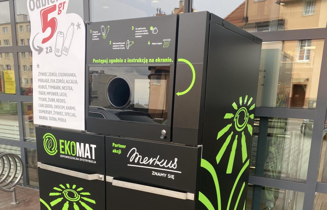 Ekomat do recyklingu w Trójmieście z instrukcją obsługi.