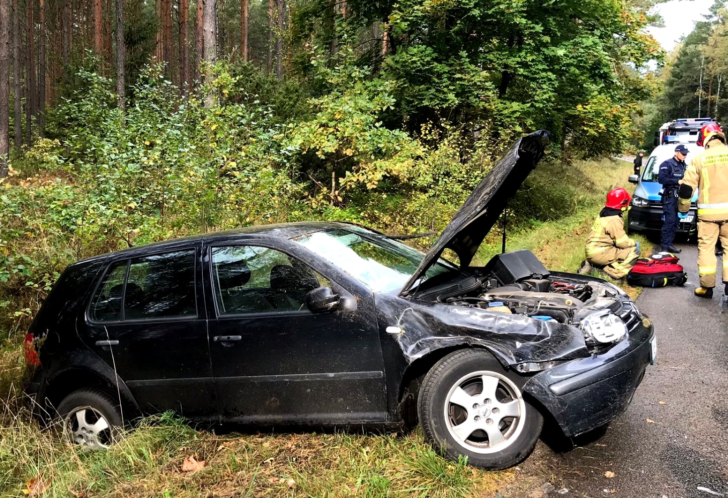 Kobieta uciekała przed autem jadącym z naprzeciwka wypadek Wiadomości, Szczytno