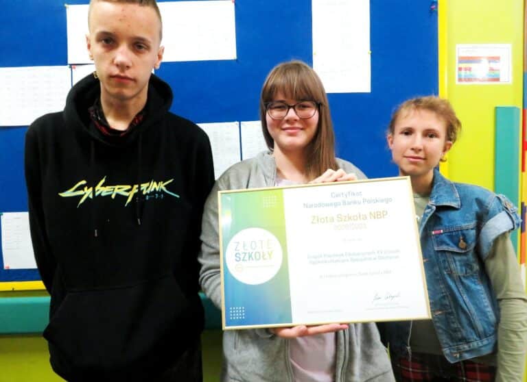 Zesp&oacute;ł Plac&oacute;wek Edukacyjnych w Olsztynie z tytułem Złotej Szkoły NBP