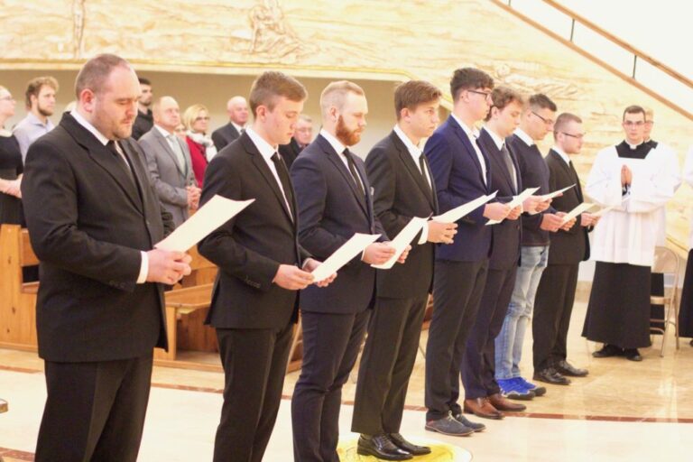 Nowe powołania kapłańskie w Wyższym Seminarium Duchownym &bdquo;Hosianum&rdquo;