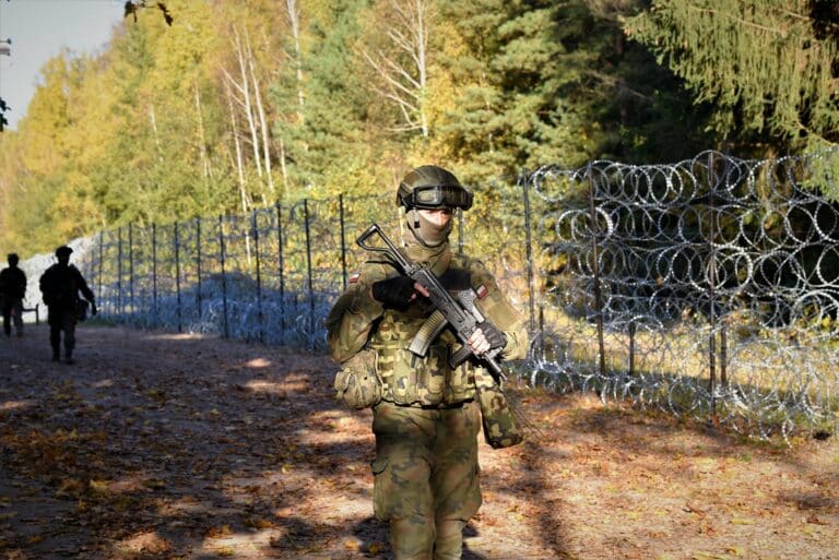 Granica polsko-białoruska. Ujawniono zdjęcia żołnierzy z olsztyńskiej dywizji