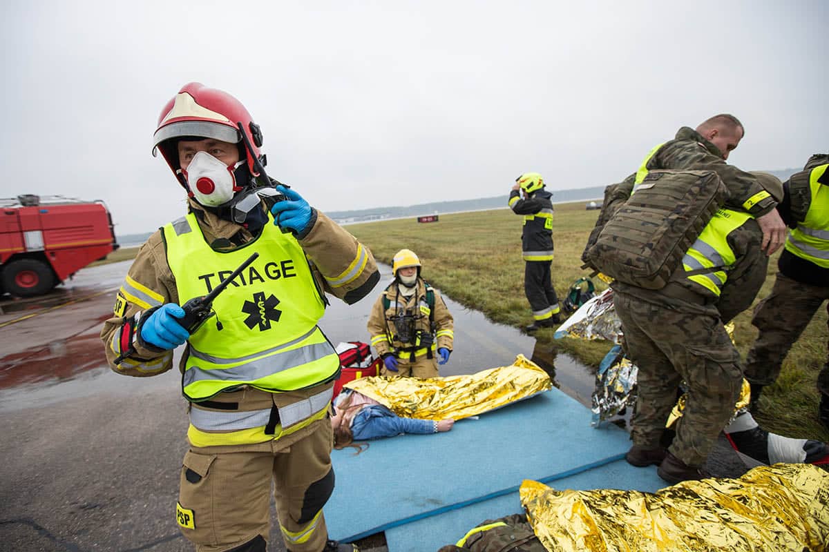 Wypadek lotniczy na lotnisku w Szymanach wypadek Wiadomości