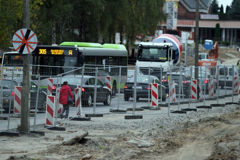 Zmiany w organizacji ruchu na ul. Wyszyńskiego, Augustowskiej i Żołnierskiej