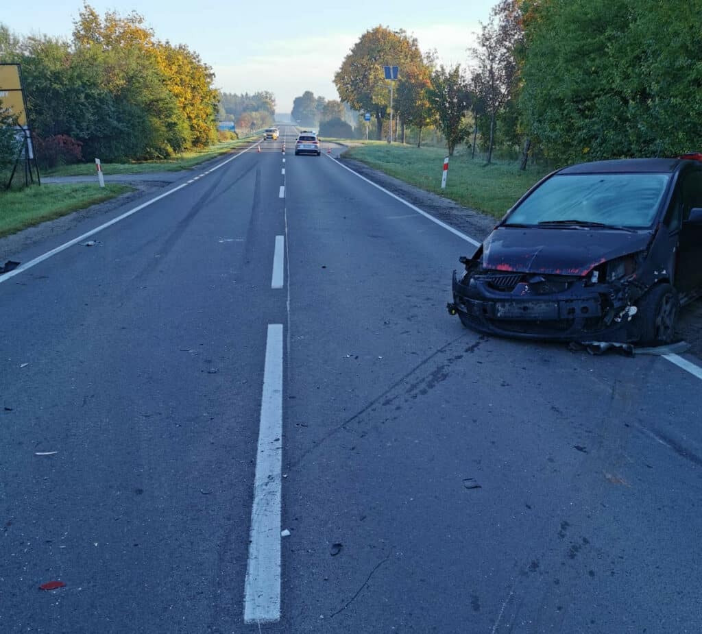 Zablokowana droga pod Olsztynem. Zderzenie czterech aut wypadek Wiadomości, Olsztyn
