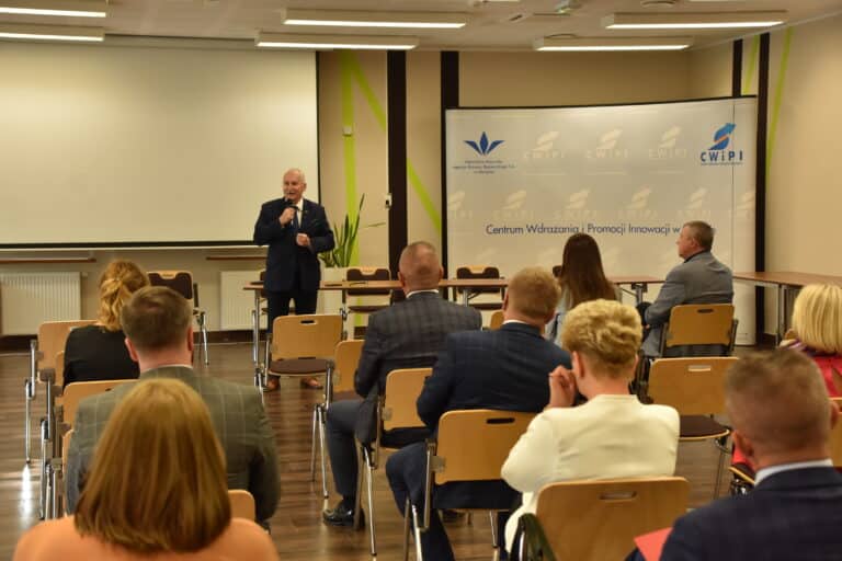 700 tysięcy złotych od marszałka na zakup strażackiego sprzętu