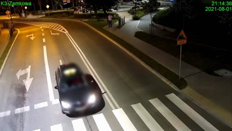 Kim jest ten mężczyzna? Rozwiązanie zagadki uderzy go po kieszeni