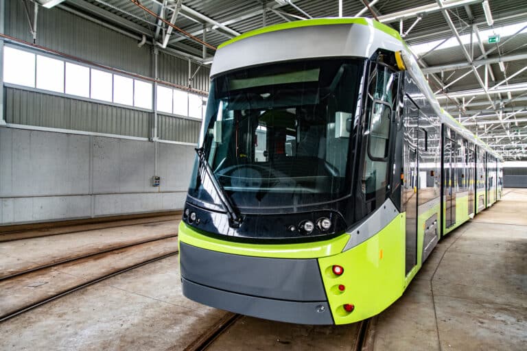 Już niemal cała flota tureckich tramwaj&oacute;w dotarła do Olsztyna