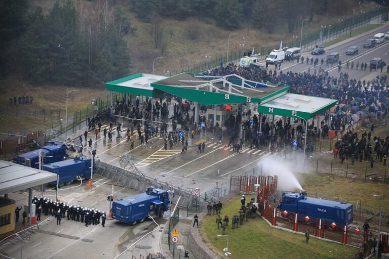 Rozpoczął się atak na polska granicę. Trwa bitwa