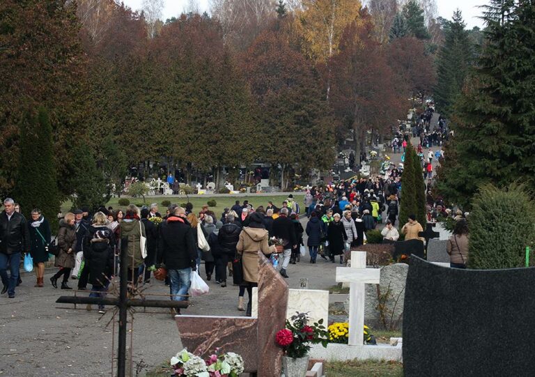 Spore zainteresowanie kwestą na olsztyńskich cmentarzach