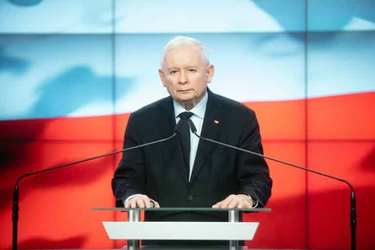 Kaczyński: sam złorzeczę w sklepach na wysokie ceny