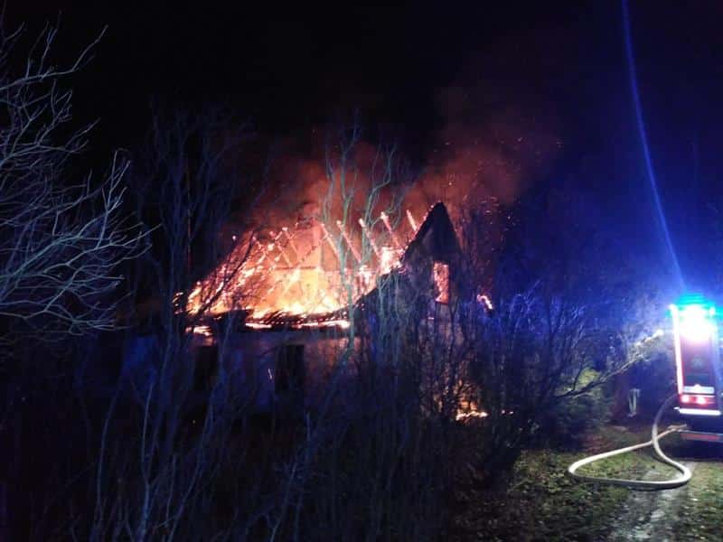 Nocny pożar domu mieszkalnego pożar Wiadomości, Braniewo
