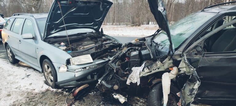 29-letni sprawca kolizji pod działaniem alkoholu i narkotyków