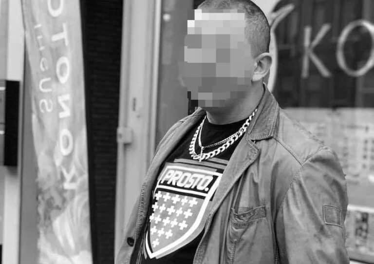 Zgon podczas interwencji. Kula trafiła w serce. Rykoszetem dostała policjantka