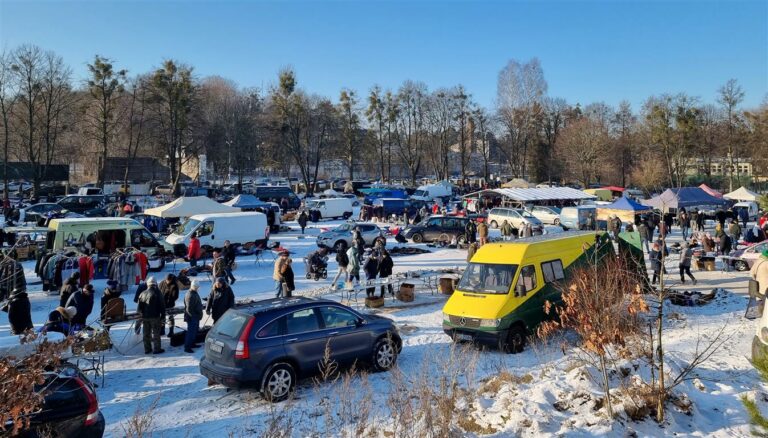 Gdzie się przeniesie pchli targ po rozbudowie stadionu?