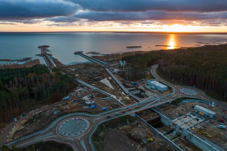 1. część budowy drogi wodnej przez Mierzeję Wiślaną zrealizowana w 86 proc.