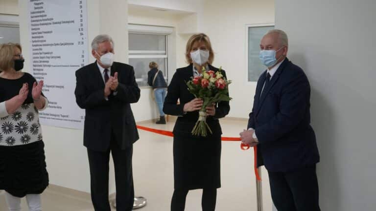 Zmodernizowano przychodnie przy szpitalu wojew&oacute;dzkim