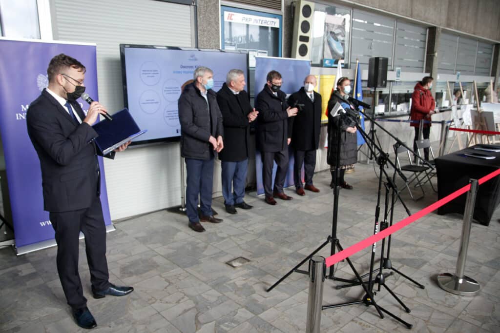 Startuje budowa nowego dworca Olsztyn Główny! Właśnie podpisano umowę. Oto szczegóły inwestycji Wiadomości, Olsztyn
