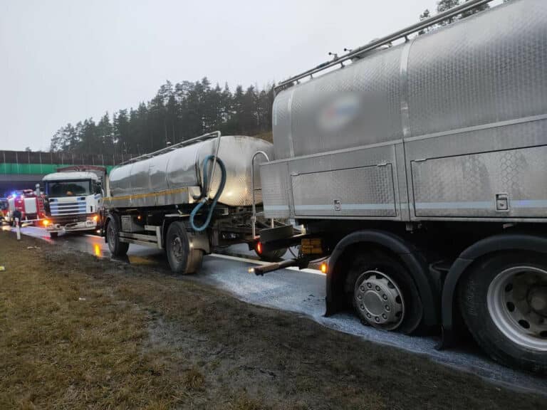 Zablokowana dk 16. W zdarzeniu brało udział 15 os&oacute;b