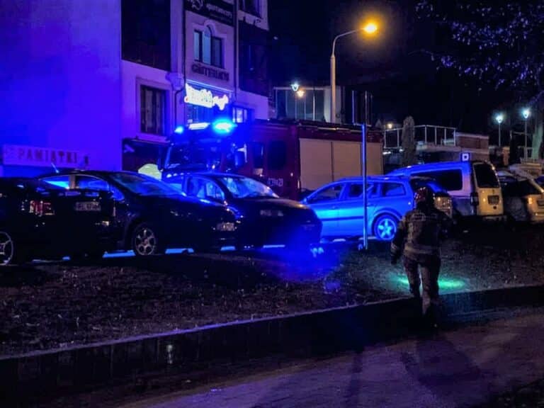 Dwóch amerykańskich żołnierzy wpadło nocą do jeziora