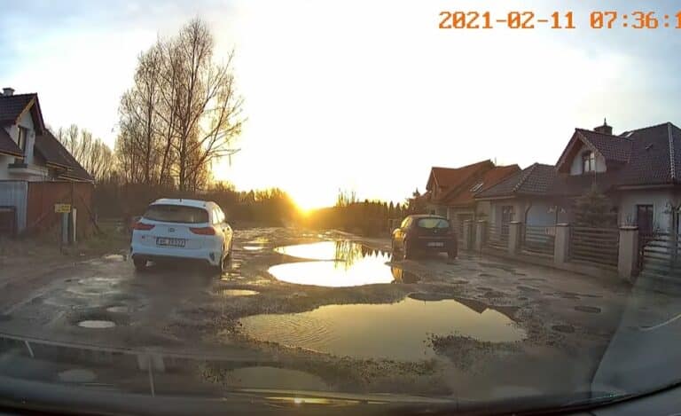 Dalsze problemy mieszkańc&oacute;w Olsztyna. Drogi w opłakanym stanie