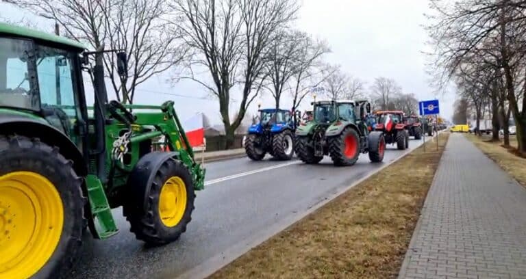 Warmińsko-mazurskie. Utrudnienia w ruchu z powodu protestu rolnik&oacute;w