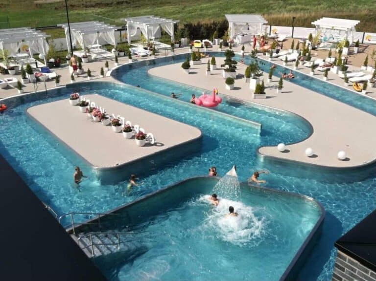 Rada miejska zaakceptowała cenę sprzedaży Term Warmińskich