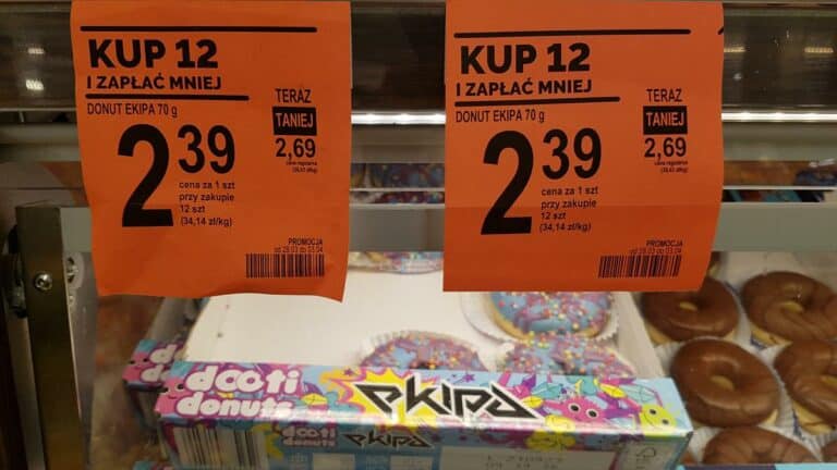 Co oni wciskają dzieciom? W Biedronce pojawił się kolejny niezdrowy produkt z szokującym składem