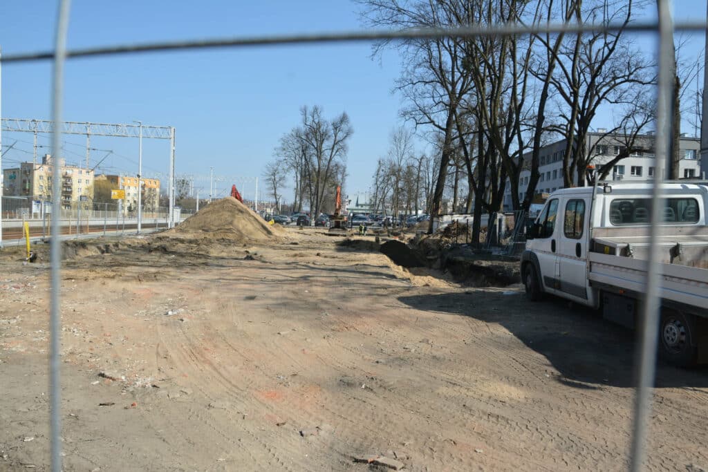 Wkrótce niezwykły park będzie witać podróżnych wysiadających z pociągu na stacji Śródmieście pkp Olsztyn, Wiadomości