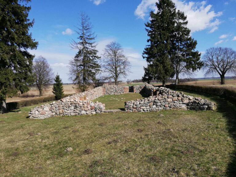 Ruiny kaplicy pobitewnej w Grunwaldzie zostaną wyremontowane