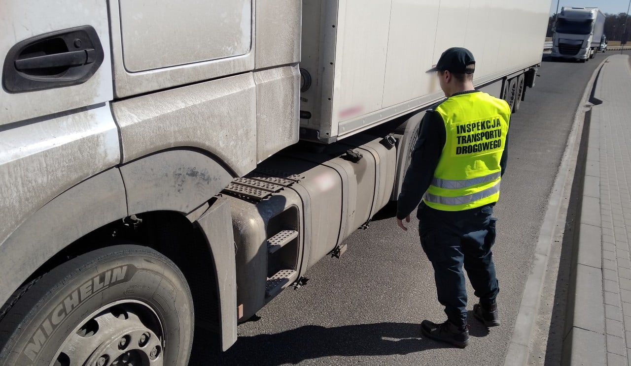 Służby zatrzymały rosyjską ciężarówkę na obwodnicy Olsztyna kontrola drogowa Olsztyn, Wiadomości