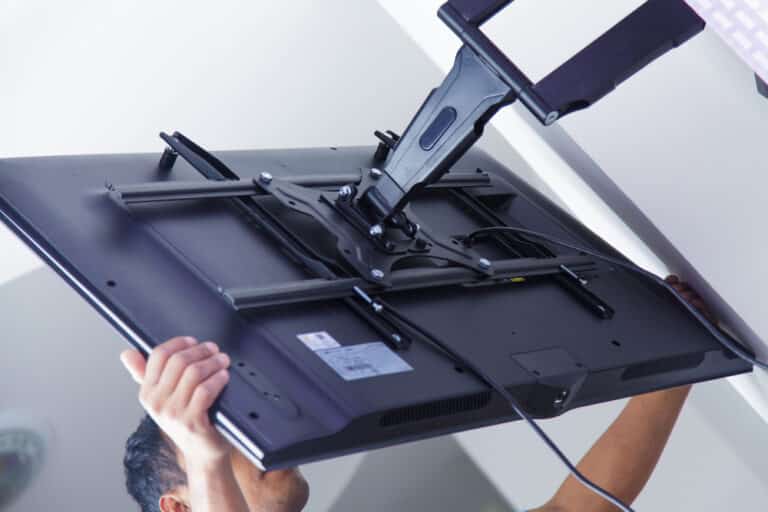 Pokrzywdzony gościł pod swoim dachem 47-latka, kt&oacute;ry pod koniec wizyty zabrał wiszący na ścianie telewizor