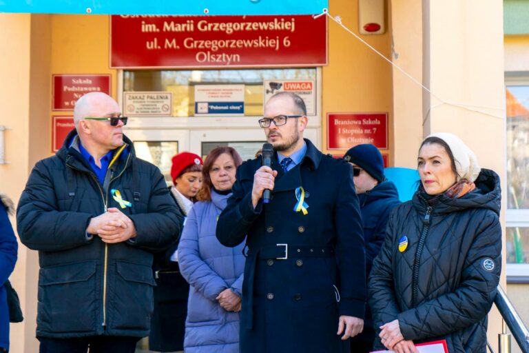 Walka niesłyszących dzieci. Ktoś chce przejąć atrakcyjne grunty przy ul. Grzegorzewskiej?