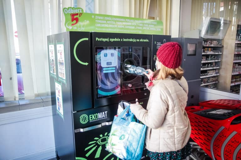 Kolejne dwa butelkomaty w Olsztynie! Nowe zasady korzystania