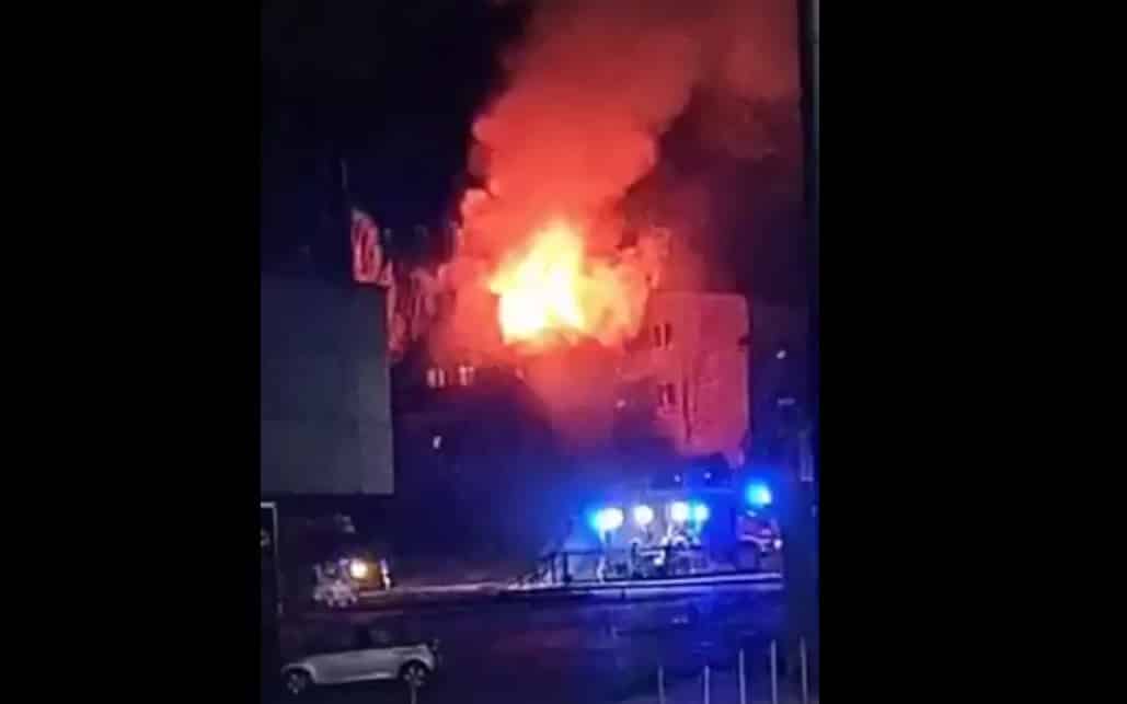 Pożar w Olsztynie. Dziesięć osób straciło dach nad głową pożar Olsztyn, Wiadomości, Wideo