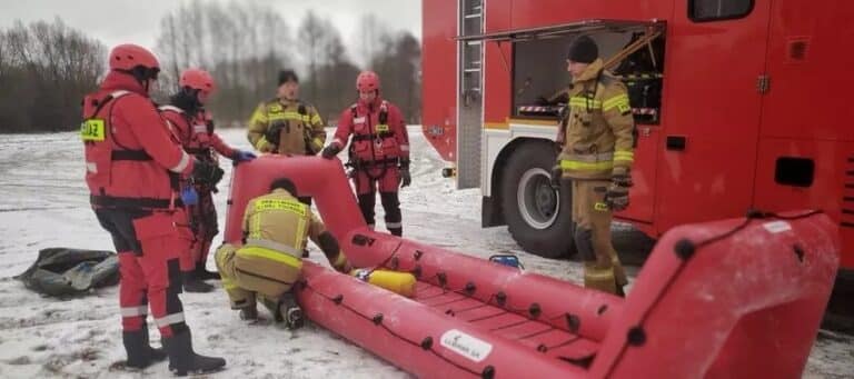Nie żyje mężczyzna, kt&oacute;ry wszedł na zmarznięte jezioro