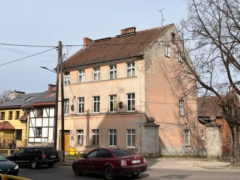 Surowa kara za ciężkie uszkodzenie ciała ze skutkiem śmiertelnym: 15 lat więzienia dla Krzysztofa B.