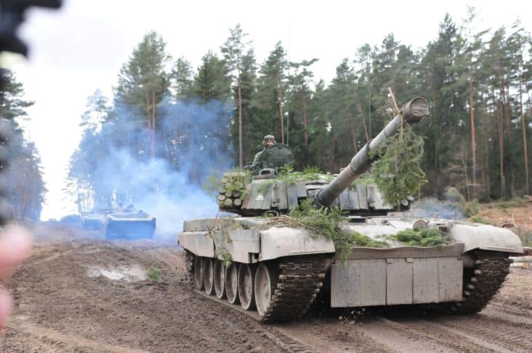 Co się dzieje? W całej Polsce czeka nas wzmożony ruch kolumn pojazdów wojskowych