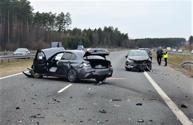 Zablokowana droga S7! Dwie osoby trafiły do szpitala